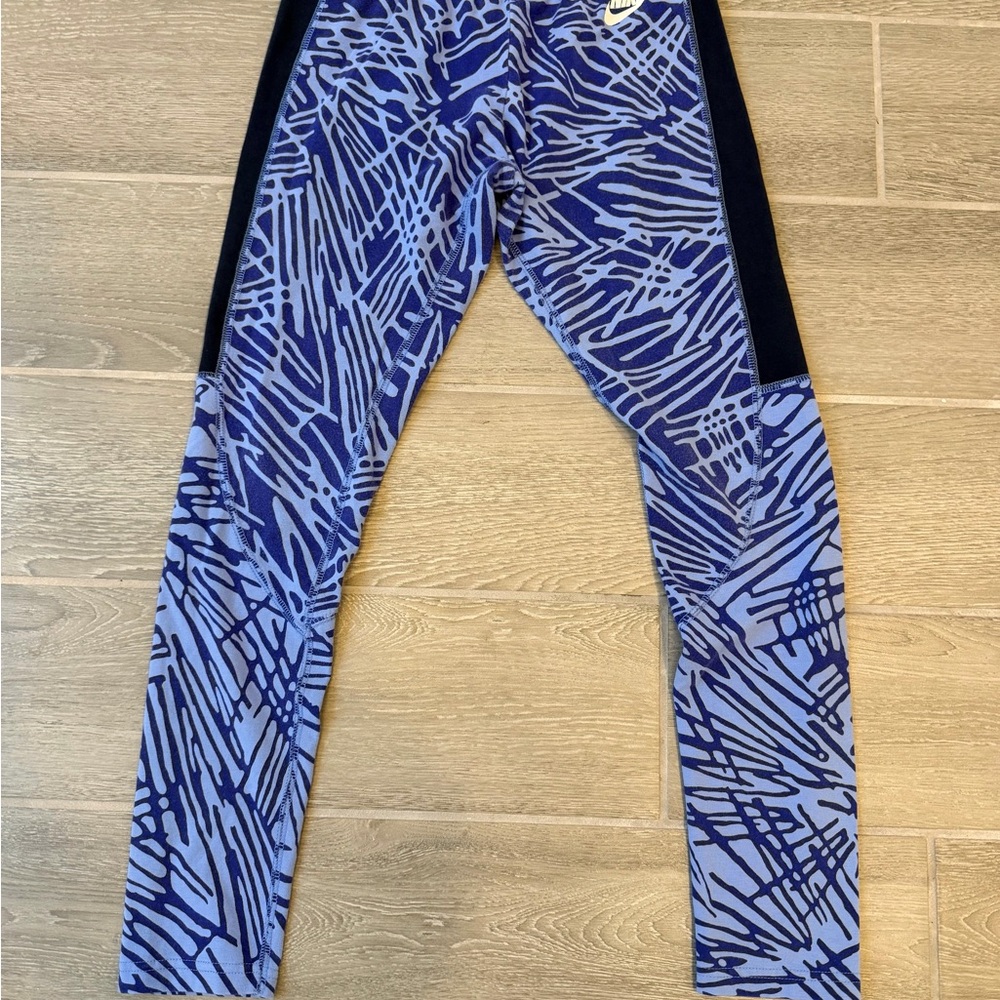 Nike Blue Abstract Pattern Leggings